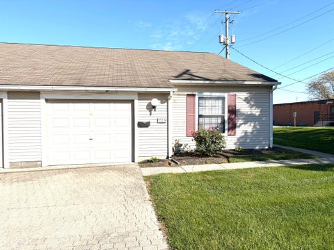 Photo of 572 Moull Street A #A, Newark, OH 43055 (MLS # 226041181)