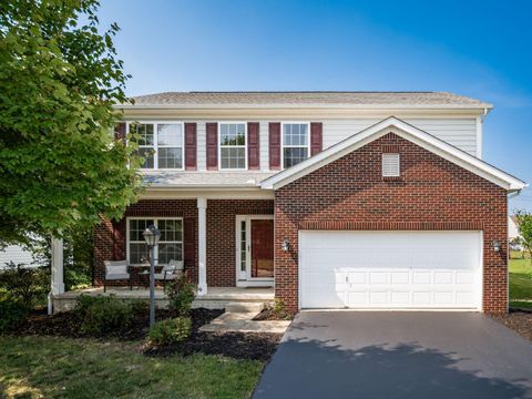 Photo of 1719 Impatiens Way, Lewis Center, OH 43035 (MLS # 225043606)