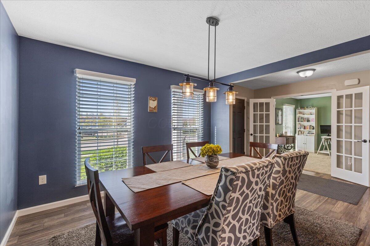 5922 Blue Star Drive, Grove City, Ohio image 17