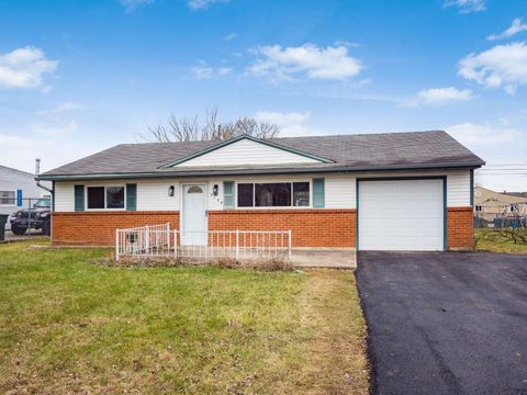 Tiny photo for 3105 Wessex Court, Columbus, OH 43232 (MLS # 225045455)