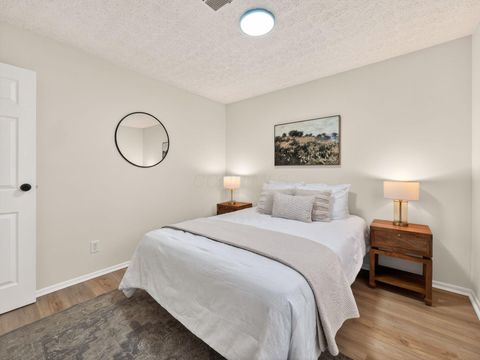 Tiny photo for 3105 Wessex Court, Columbus, OH 43232 (MLS # 225045455)