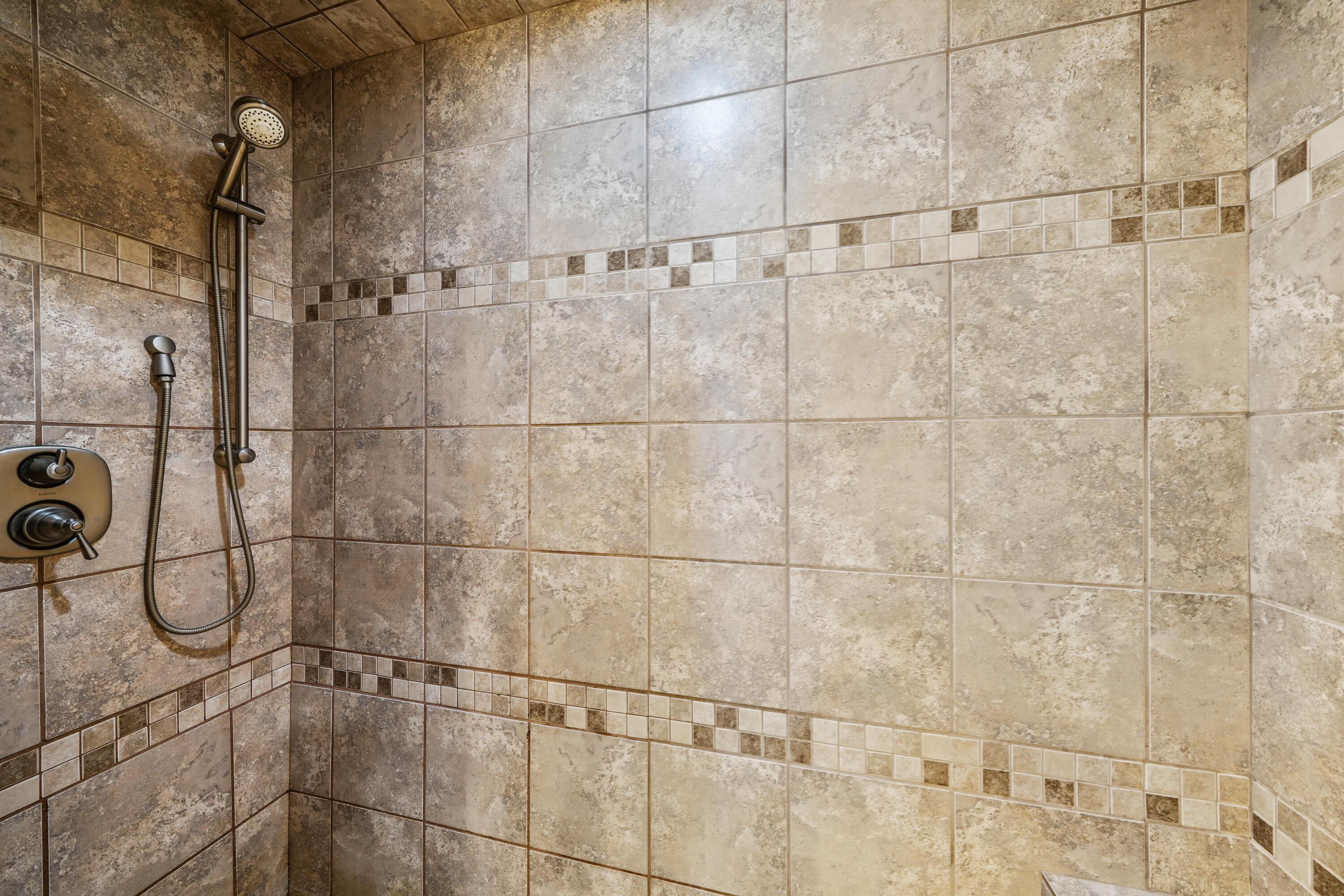 21252 Breckenridge Lane, Strongsville, Ohio image 36