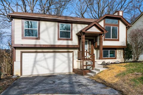Tiny photo for 3800 Mount Hood Court, Columbus, OH 43230 (MLS # 226000820)