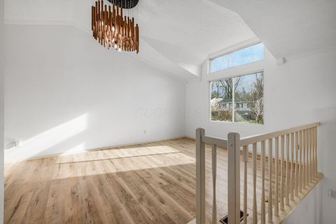 Tiny photo for 3800 Mount Hood Court, Columbus, OH 43230 (MLS # 226000820)