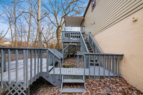 Tiny photo for 3800 Mount Hood Court, Columbus, OH 43230 (MLS # 226000820)