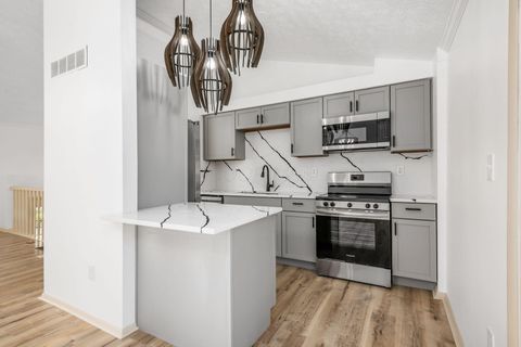 Tiny photo for 3800 Mount Hood Court, Columbus, OH 43230 (MLS # 226000820)