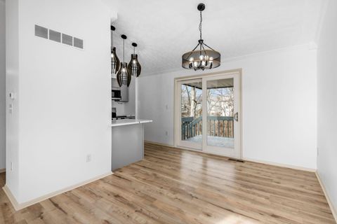 Tiny photo for 3800 Mount Hood Court, Columbus, OH 43230 (MLS # 226000820)