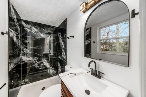 Tiny photo for 3800 Mount Hood Court, Columbus, OH 43230 (MLS # 226000820)