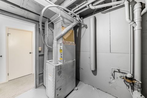 Tiny photo for 3800 Mount Hood Court, Columbus, OH 43230 (MLS # 226000820)