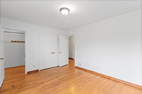 Tiny photo for 4067 Indianola Avenue 2B #2B, Columbus, OH 43214 (MLS # 226039595)
