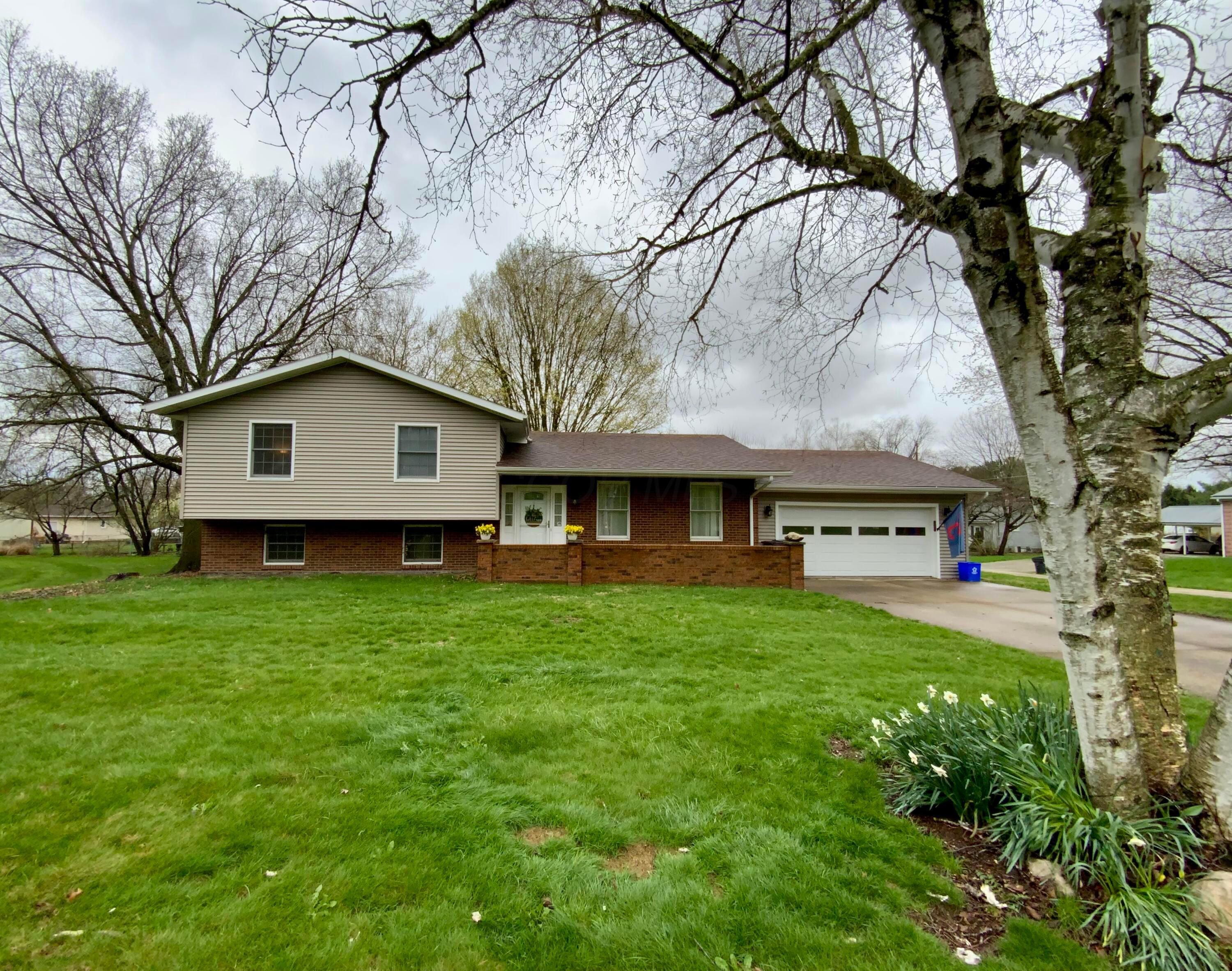 22 Seneca Avenue, Fredericktown, Ohio image 1
