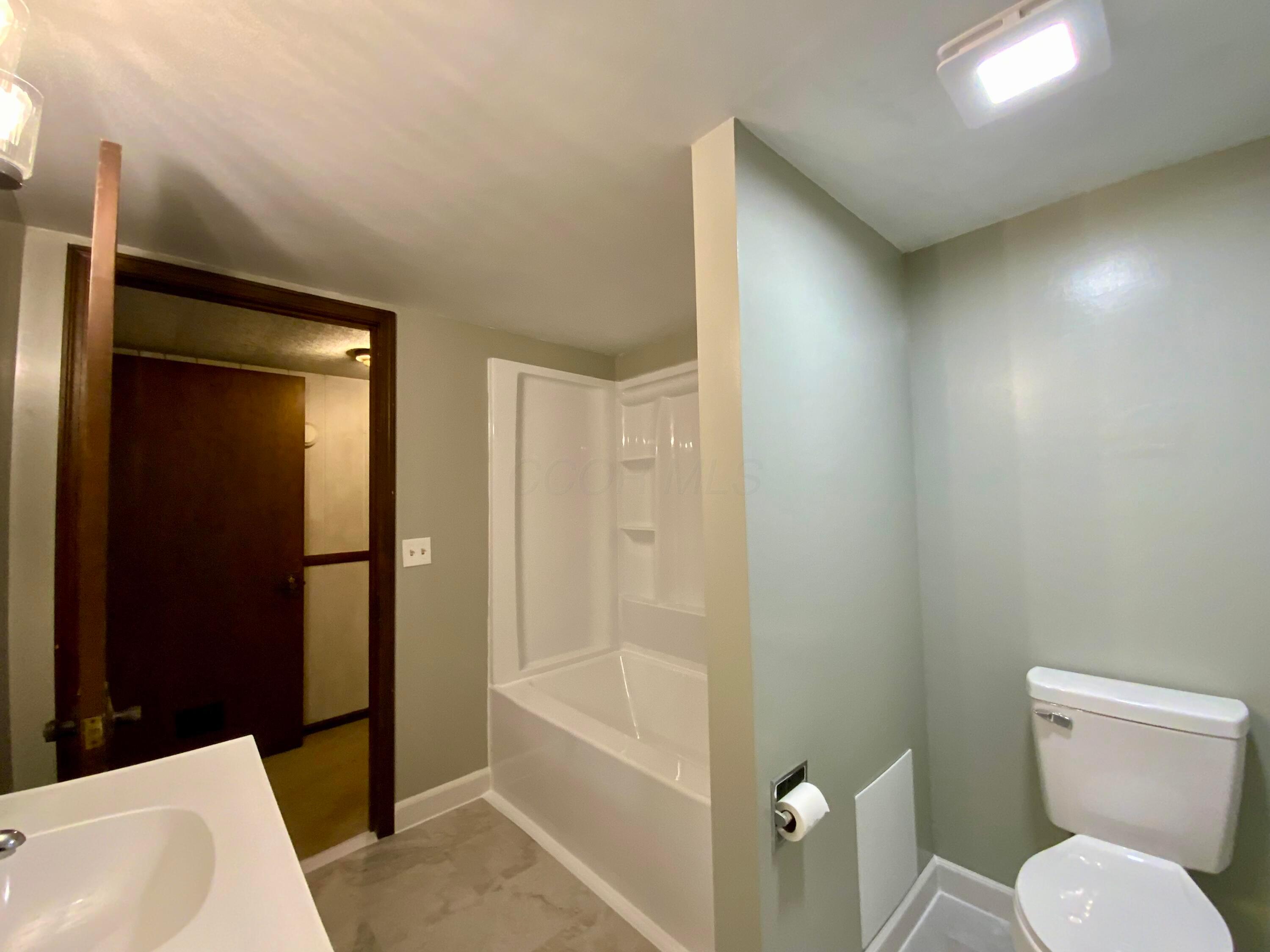 22 Seneca Avenue, Fredericktown, Ohio image 23