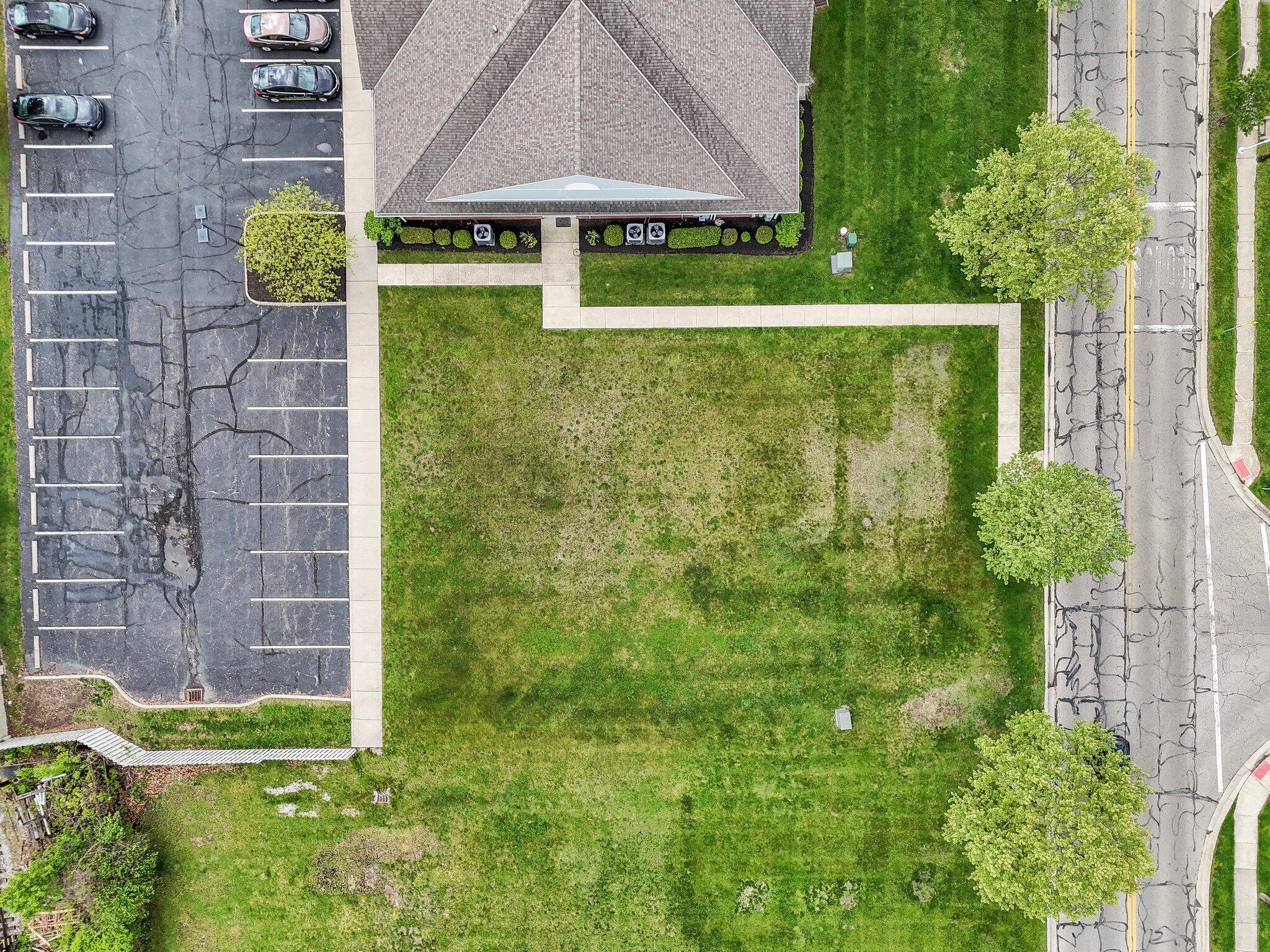 930 Proprietors Road, Columbus, Ohio image 9