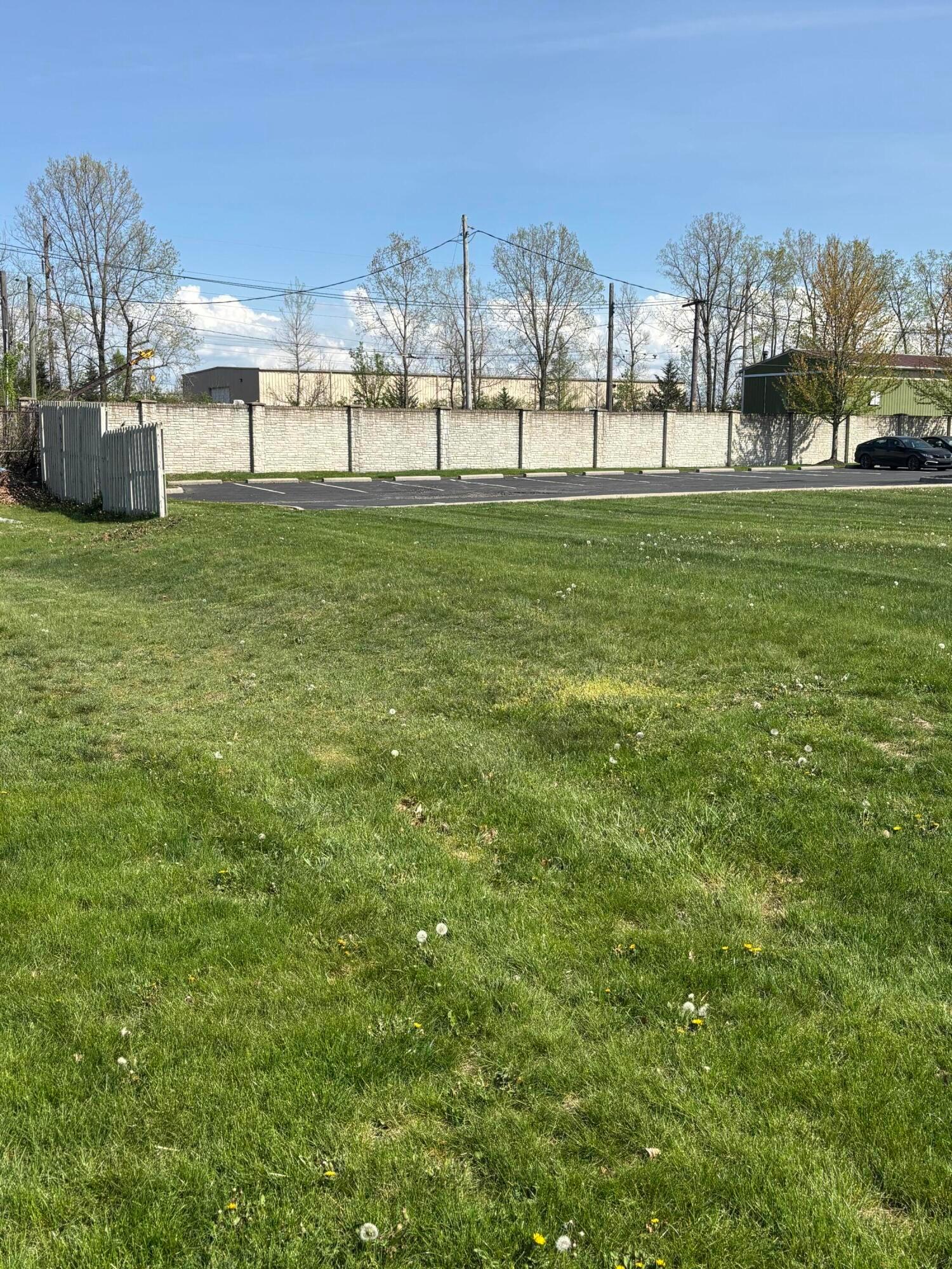 930 Proprietors Road, Columbus, Ohio image 1