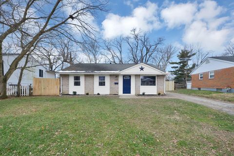 Tiny photo for 3333 Latonia Court, Columbus, OH 43232 (MLS # 225045155)