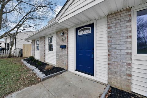 Tiny photo for 3333 Latonia Court, Columbus, OH 43232 (MLS # 225045155)