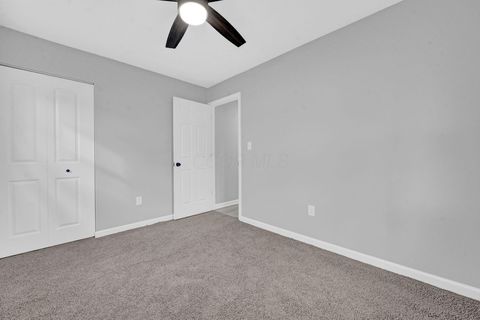 Tiny photo for 3333 Latonia Court, Columbus, OH 43232 (MLS # 225045155)