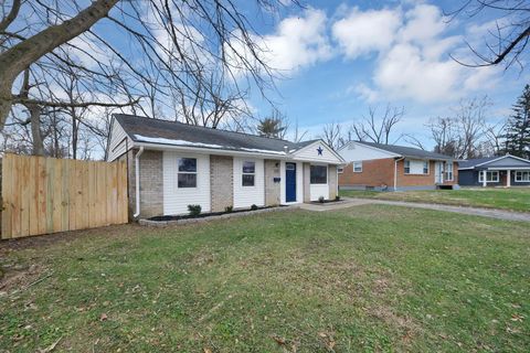 Tiny photo for 3333 Latonia Court, Columbus, OH 43232 (MLS # 225045155)