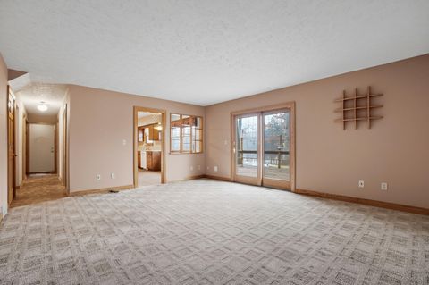 Tiny photo for 658 Knoll Drive, Granville, OH 43023 (MLS # 226005553)