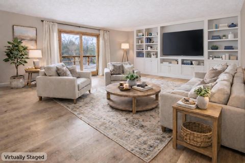 Tiny photo for 658 Knoll Drive, Granville, OH 43023 (MLS # 226005553)