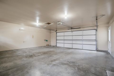 Tiny photo for 658 Knoll Drive, Granville, OH 43023 (MLS # 226005553)