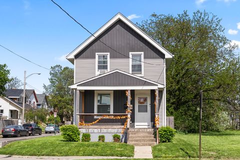 Photo of 374 N Champion Avenue, Columbus, OH 43203 (MLS # 226013430)