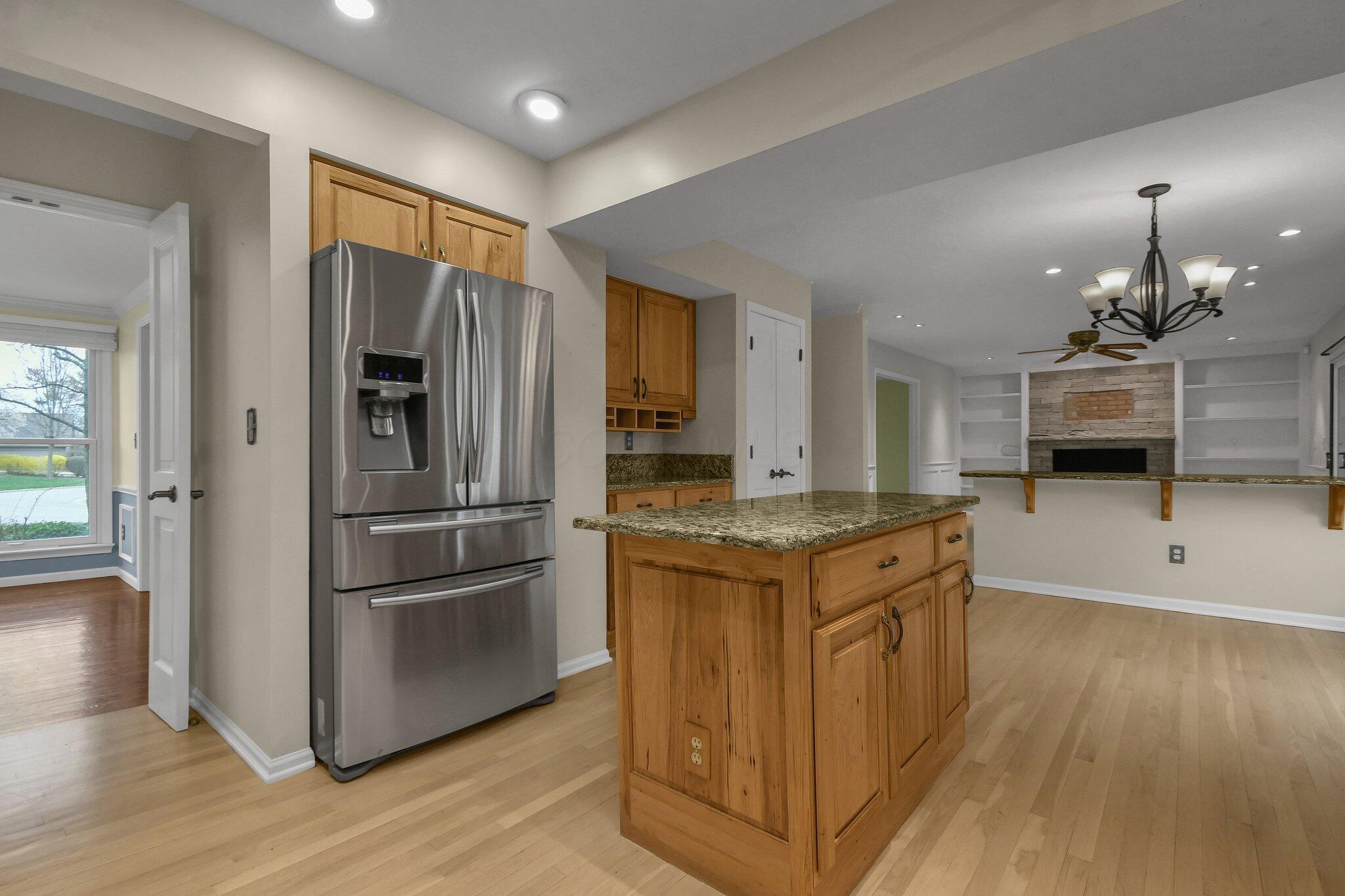 8815 Tayport Drive, Dublin, Ohio image 18
