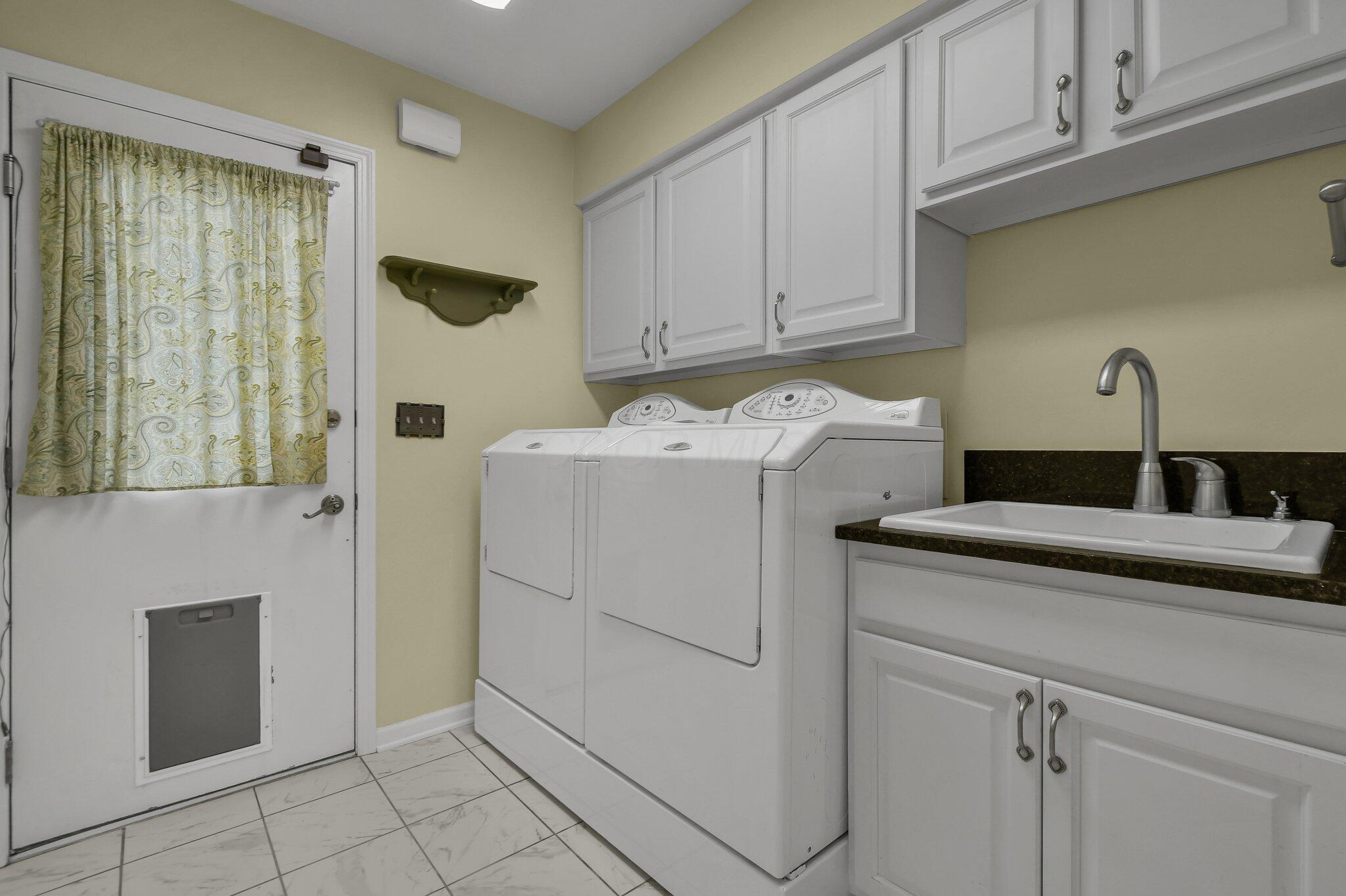 8815 Tayport Drive, Dublin, Ohio image 49