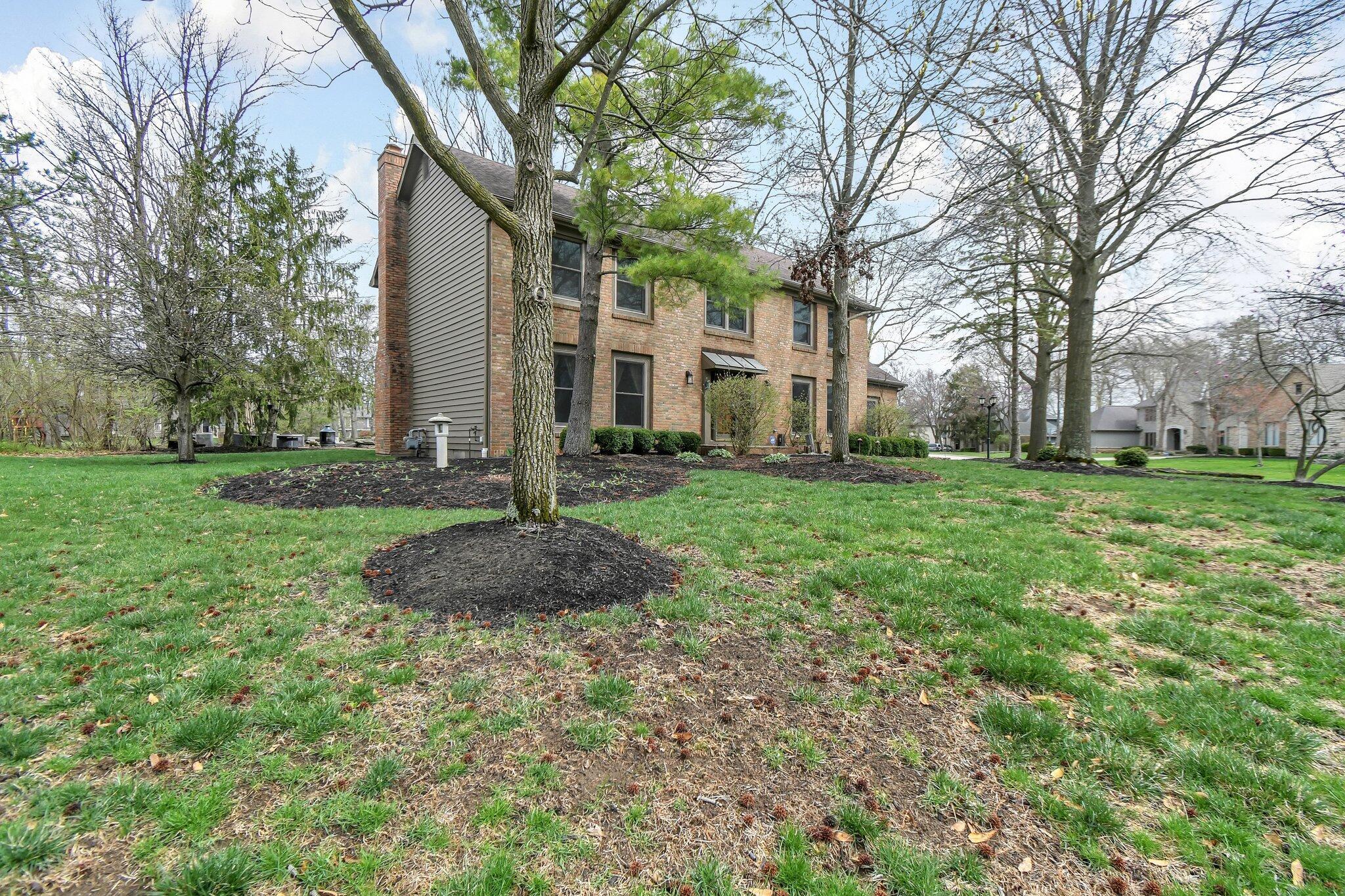 8815 Tayport Drive, Dublin, Ohio image 6