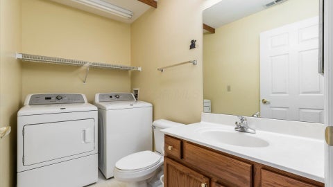 Tiny photo for 643 Kensington Drive, Heath, OH 43056 (MLS # 226030795)