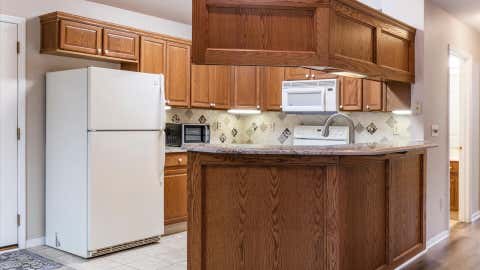 Tiny photo for 643 Kensington Drive, Heath, OH 43056 (MLS # 226030795)