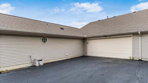 Tiny photo for 643 Kensington Drive, Heath, OH 43056 (MLS # 226030795)