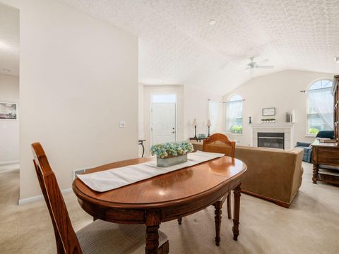 Tiny photo for 4331 Bridgeside Place, New Albany, OH 43054 (MLS # 225016167)