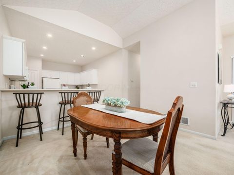 Tiny photo for 4331 Bridgeside Place, New Albany, OH 43054 (MLS # 225016167)