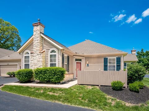 Photo of 4331 Bridgeside Place, New Albany, OH 43054 (MLS # 225016167)
