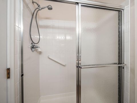 Tiny photo for 4331 Bridgeside Place, New Albany, OH 43054 (MLS # 225016167)