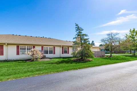 Photo of 2650 Brittany Oaks Boulevard, Hilliard, OH 43026 (MLS # 225037815)