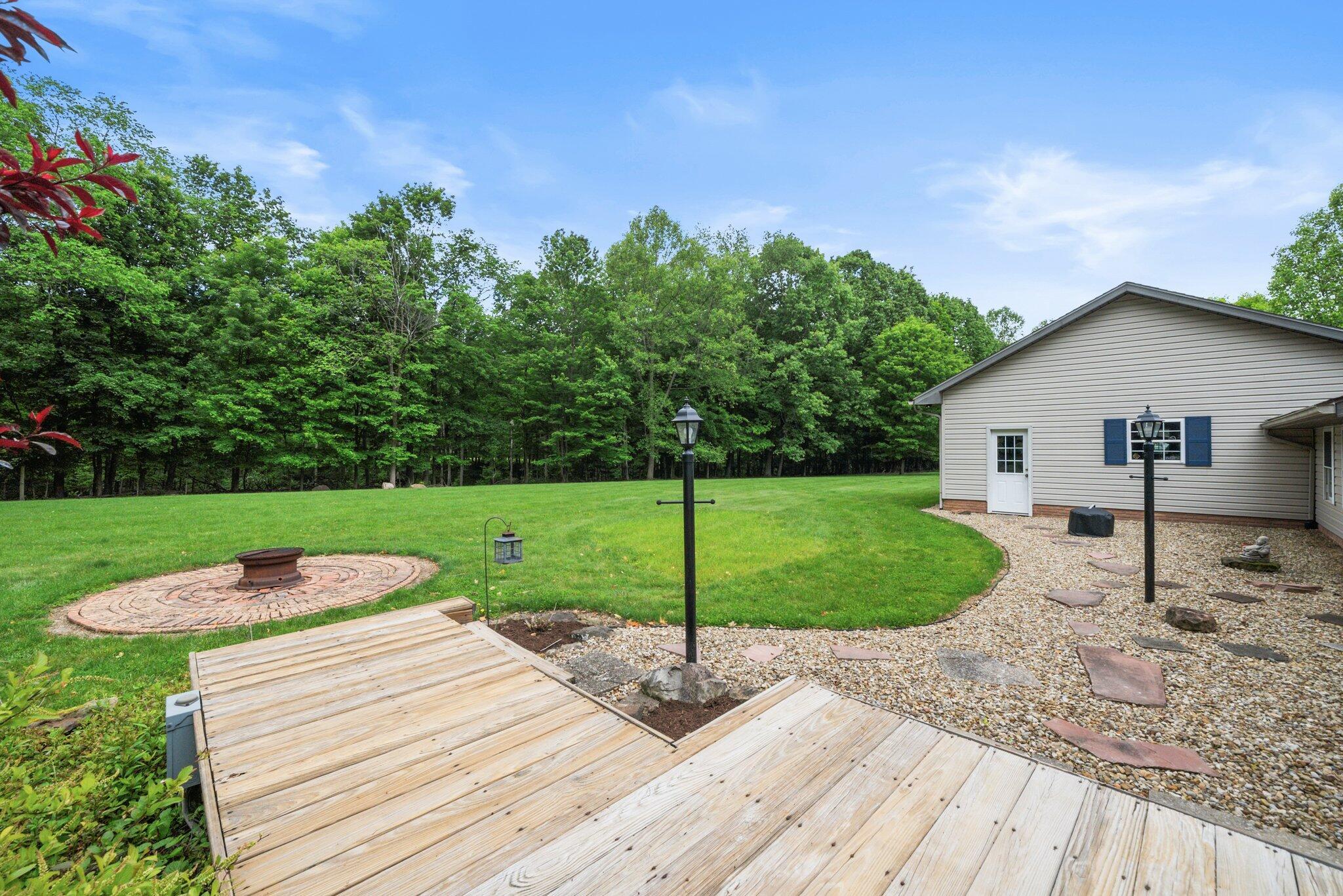 15121 Indian Hills Road, Mount Vernon, Ohio image 7