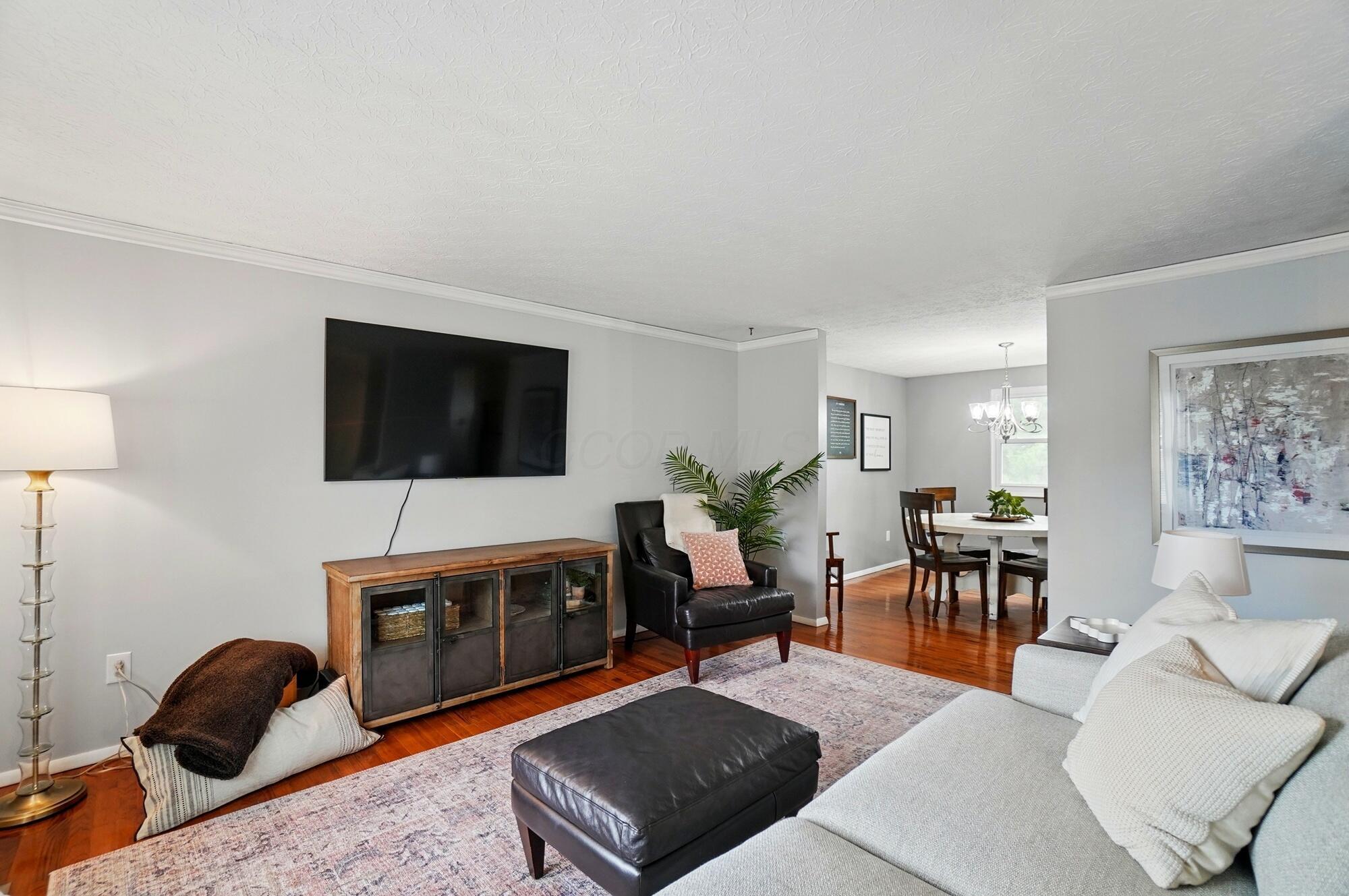 1707 Wessel Drive, Columbus, Ohio image 8