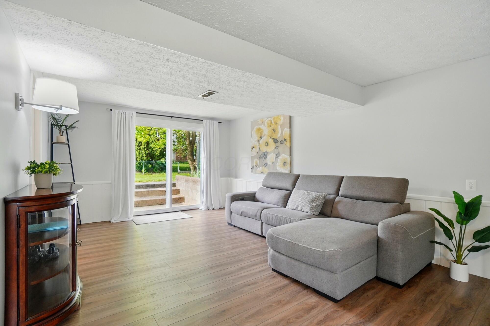 1707 Wessel Drive, Columbus, Ohio image 34