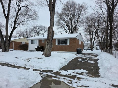 Tiny photo for 2144 Toni Street, Columbus, OH 43219 (MLS # 226003310)