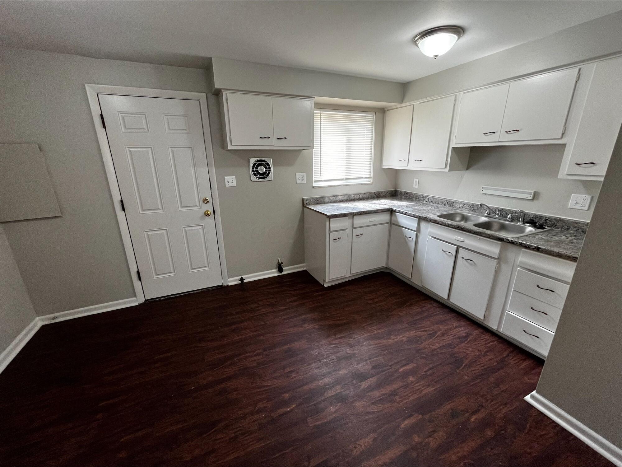 4689 Hilton Avenue A