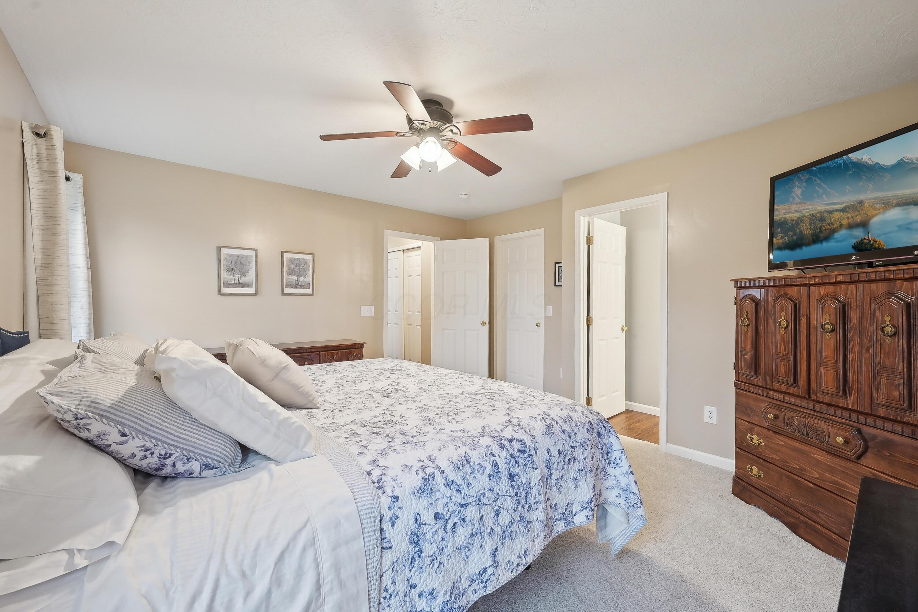 1270 Sassafras Lane, Marysville, Ohio image 43