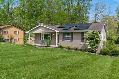 Photo of 110 Scenic Road, Blacklick, OH 43004 (MLS # 226014174)