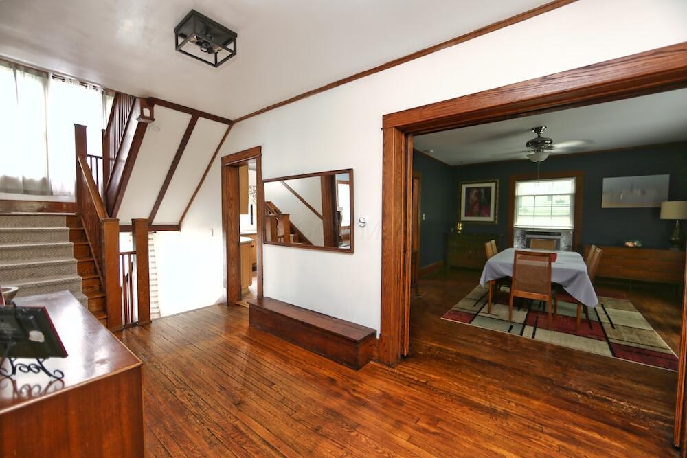 943 E High Street, Mount Vernon, Ohio image 4