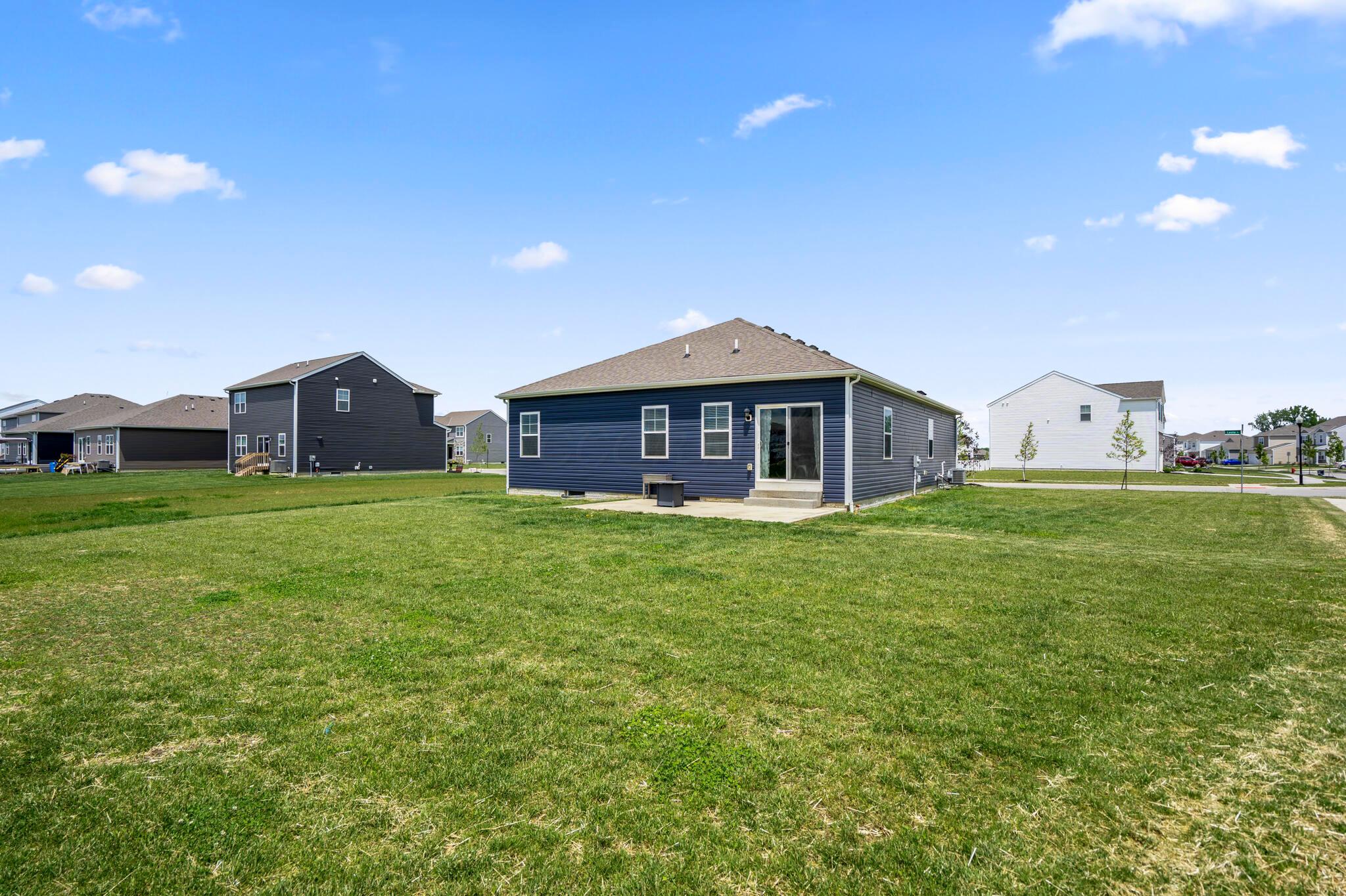 1002 Leslie Drive, Plain City, Ohio image 34