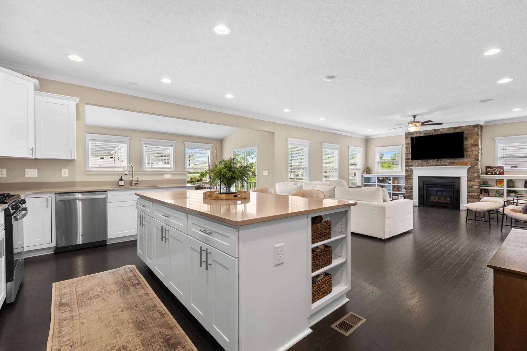 4076 Topsail Drive, Lewis Center, Ohio image 24