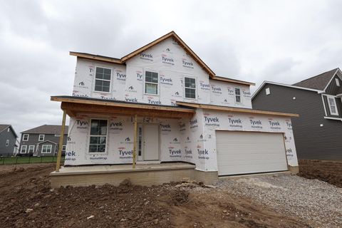 Photo of 51 Banyan Drive, Lewis Center, OH 43035 (MLS # 226010952)