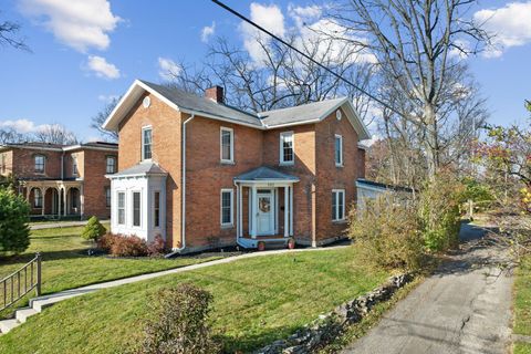 Tiny photo for 102 W Lincoln Avenue, Delaware, OH 43015 (MLS # 226001084)