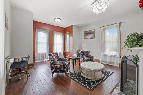 Tiny photo for 102 W Lincoln Avenue, Delaware, OH 43015 (MLS # 226001084)